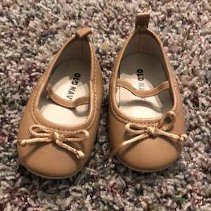 3-6 months Old Navy ballet flats